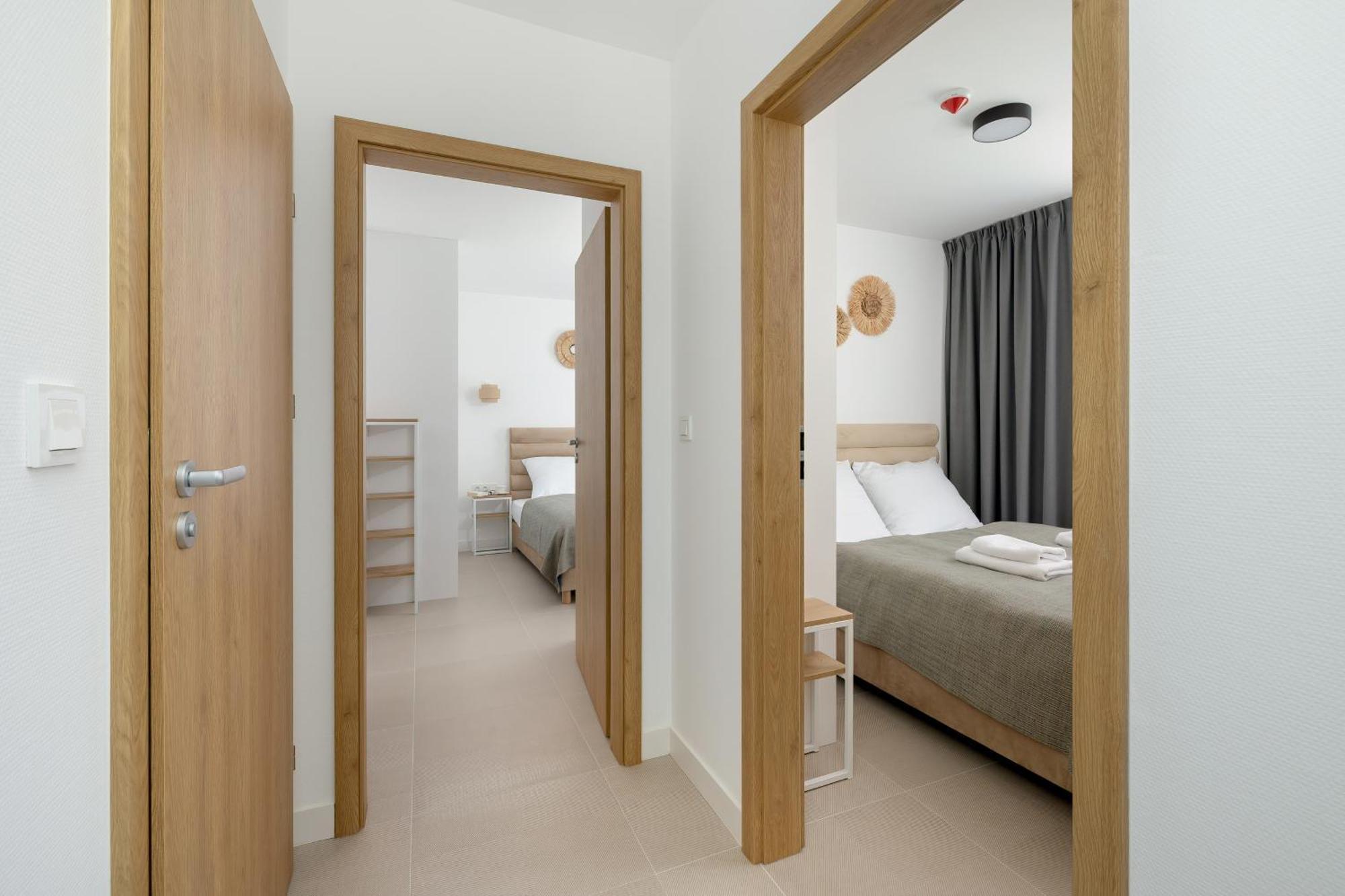 Aquamarina Dabki Marina Invest Aparthotel Luaran gambar